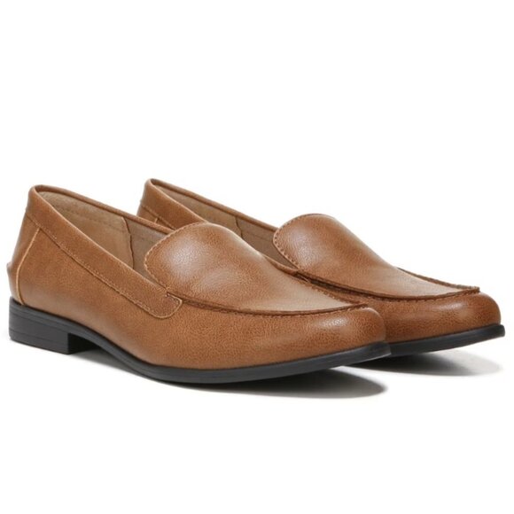 LifeStride Margot Loafer - Picture 1 of 11